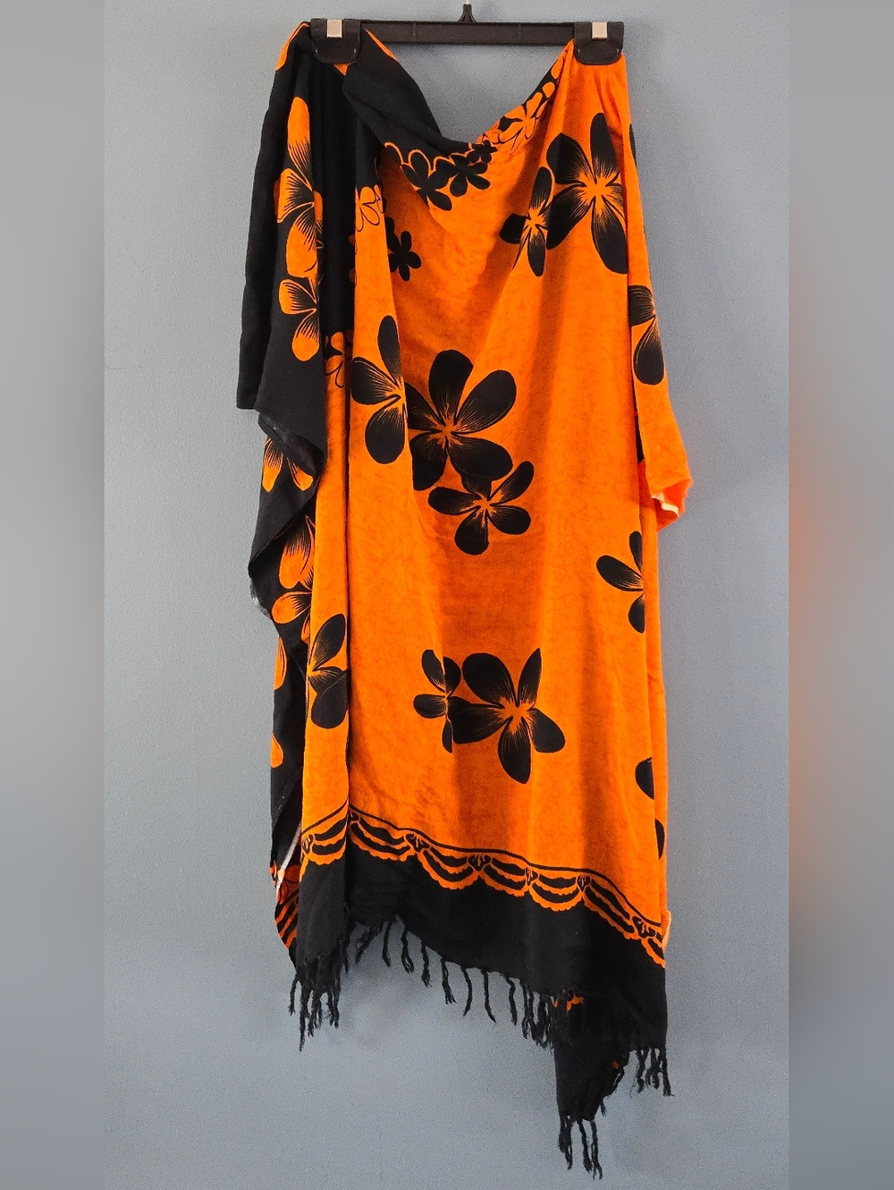 Vibrant Orange & Black Floral Beach Wrap Sarong O/S